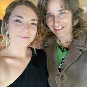 Meet your Posher, Abigail